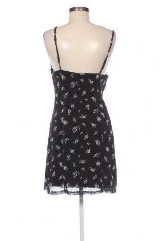 Φόρεμα Cropp, Μέγεθος M, Χρώμα Μαύρο, Τιμή 7,36 €