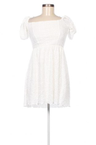 Kleid Gina Tricot, Größe M, Farbe Weiß, Preis 10,02 €