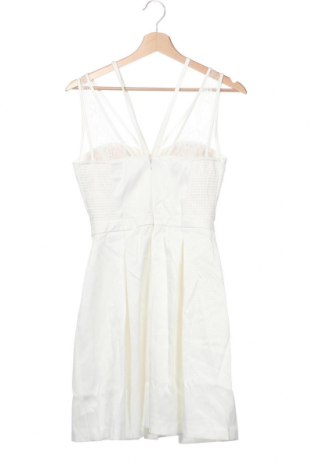 Kleid Guess, Größe XS, Farbe Weiß, Preis 90,72 €