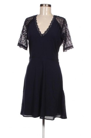 Kleid Irl, Größe M, Farbe Blau, Preis 23,71 €
