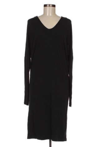 Kleid Just Female, Größe L, Farbe Schwarz, Preis 2,87 €