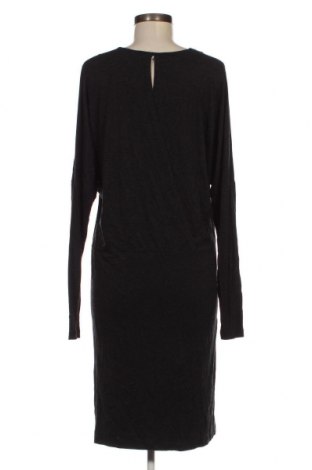 Kleid Just Female, Größe L, Farbe Schwarz, Preis 26,28 €