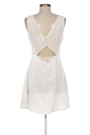 Φόρεμα La P'tite Etoile, Μέγεθος M, Χρώμα Λευκό, Τιμή 36,49 €
