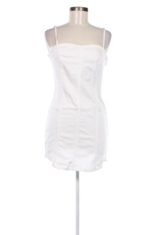 Kleid Neon & Nylon by Only, Größe S, Farbe Weiß, Preis € 8,41