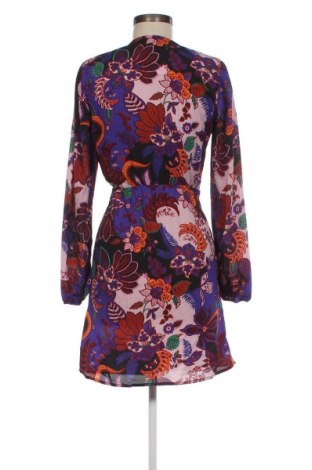 Kleid ONLY, Größe M, Farbe Mehrfarbig, Preis 15,87 €