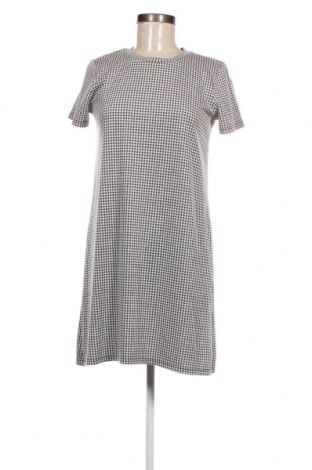 Φόρεμα Pull&Bear, Μέγεθος M, Χρώμα Πολύχρωμο, Τιμή 11,19 €