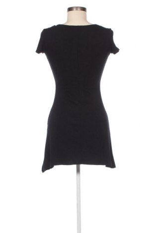 Kleid Pull&Bear, Größe XS, Farbe Schwarz, Preis 7,67 €