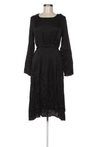 Φόρεμα Rinascimento, Μέγεθος L, Χρώμα Μαύρο, Τιμή 64,05 €