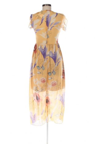 Šaty  Rinascimento, Velikost S, Barva Vícebarevné, Cena  2 536,00 Kč