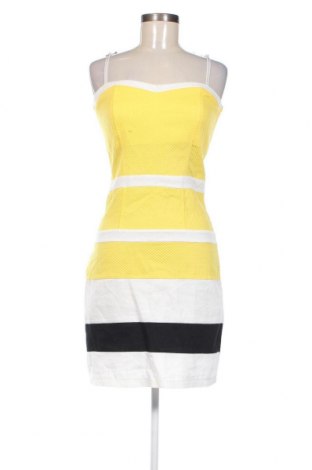 Φόρεμα Rinascimento, Μέγεθος L, Χρώμα Κίτρινο, Τιμή 36,49 €