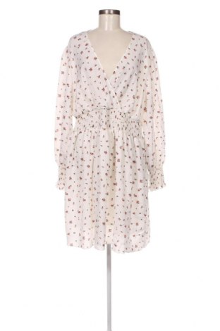 Šaty  SHEIN, Velikost 3XL, Barva Bílá, Cena  397,00 Kč