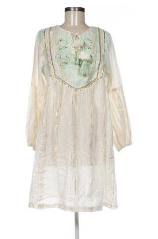 Kleid SUNNY STUDIO, Größe S, Farbe Weiß, Preis 25,05 €