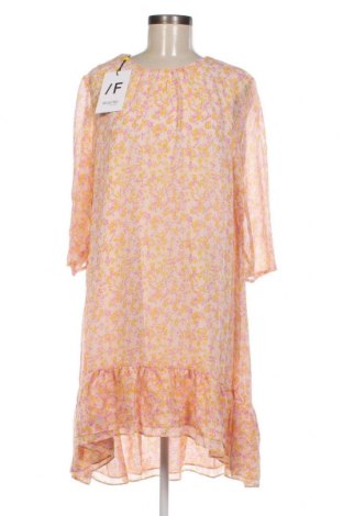 Φόρεμα Selected Femme, Μέγεθος M, Χρώμα Ρόζ , Τιμή 32,97 €