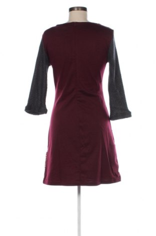 Kleid Smash, Größe M, Farbe Mehrfarbig, Preis € 4,98
