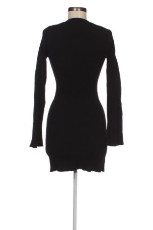 Φόρεμα Stradivarius, Μέγεθος M, Χρώμα Μαύρο, Τιμή 14,46 €