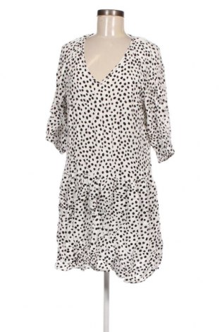 Kleid Takko Fashion, Größe M, Farbe Weiß, Preis 8,07 €