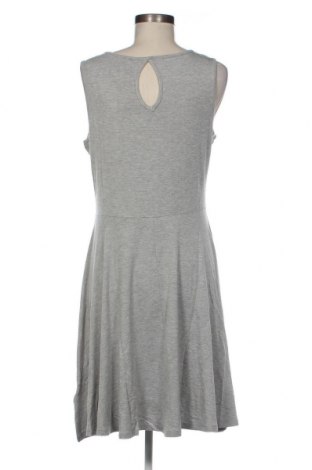 Kleid Tamaris, Größe L, Farbe Grau, Preis 7,89 €
