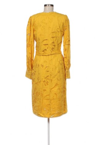 Kleid Tara Jarmon, Größe L, Farbe Gelb, Preis 113,48 €