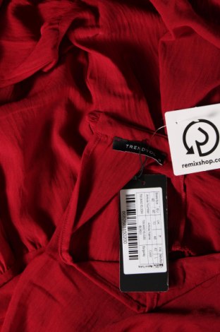 Kleid Trendyol, Größe M, Farbe Rot, Preis € 7,89