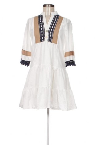 Φόρεμα Trendyol, Μέγεθος XS, Χρώμα Λευκό, Τιμή 25,24 €