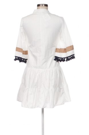 Φόρεμα Trendyol, Μέγεθος XS, Χρώμα Λευκό, Τιμή 25,24 €