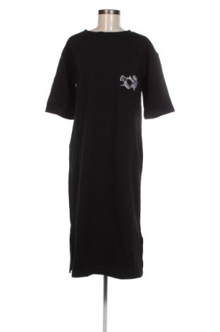 Kleid Trendyol, Größe S, Farbe Schwarz, Preis 9,46 €