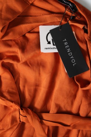 Kleid Trendyol, Größe M, Farbe Orange, Preis € 52,58