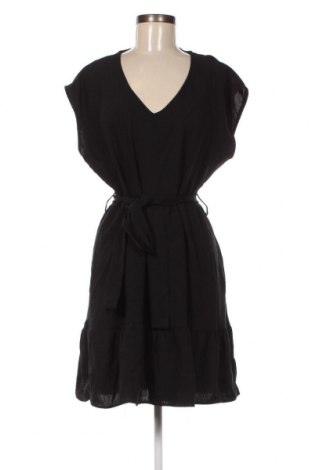 Kleid Trendyol, Größe L, Farbe Schwarz, Preis 15,77 €