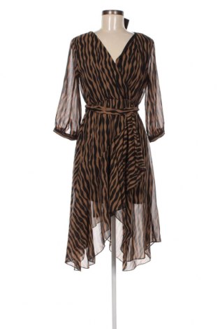 Kleid Trendyol, Größe M, Farbe Mehrfarbig, Preis 44,56 €