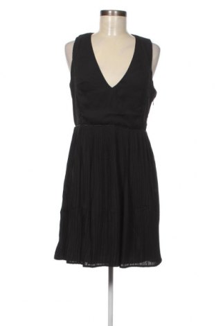 Kleid VILA, Größe M, Farbe Schwarz, Preis € 8,91
