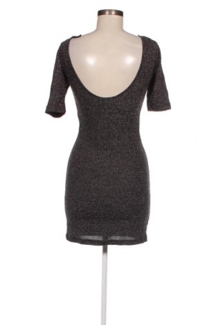 Kleid Vero Moda, Größe S, Farbe Silber, Preis € 4,32