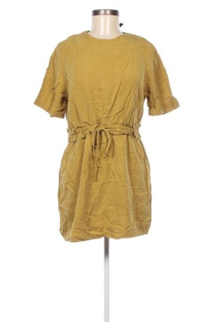 Kleid Zara Trafaluc, Größe S, Farbe Grün, Preis € 3,17