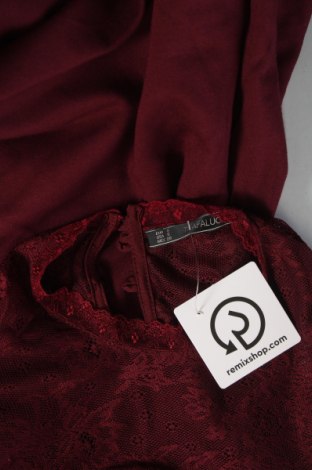 Рокля Zara Trafaluc, Размер S, Цвят Червен, Цена 9,09 лв.