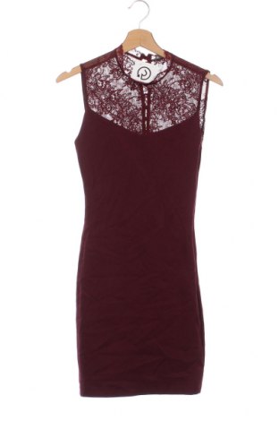 Kleid Zara Trafaluc, Größe S, Farbe Rot, Preis € 3,79
