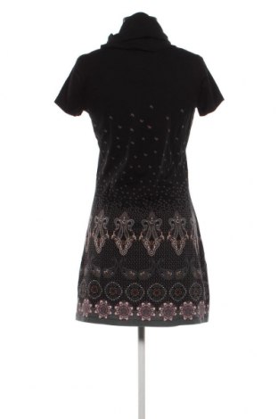 Φόρεμα Zero, Μέγεθος M, Χρώμα Μαύρο, Τιμή 13,67 €
