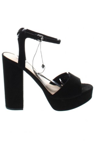 Sandalen Vero Moda, Größe 41, Farbe Schwarz, Preis 25,06 €