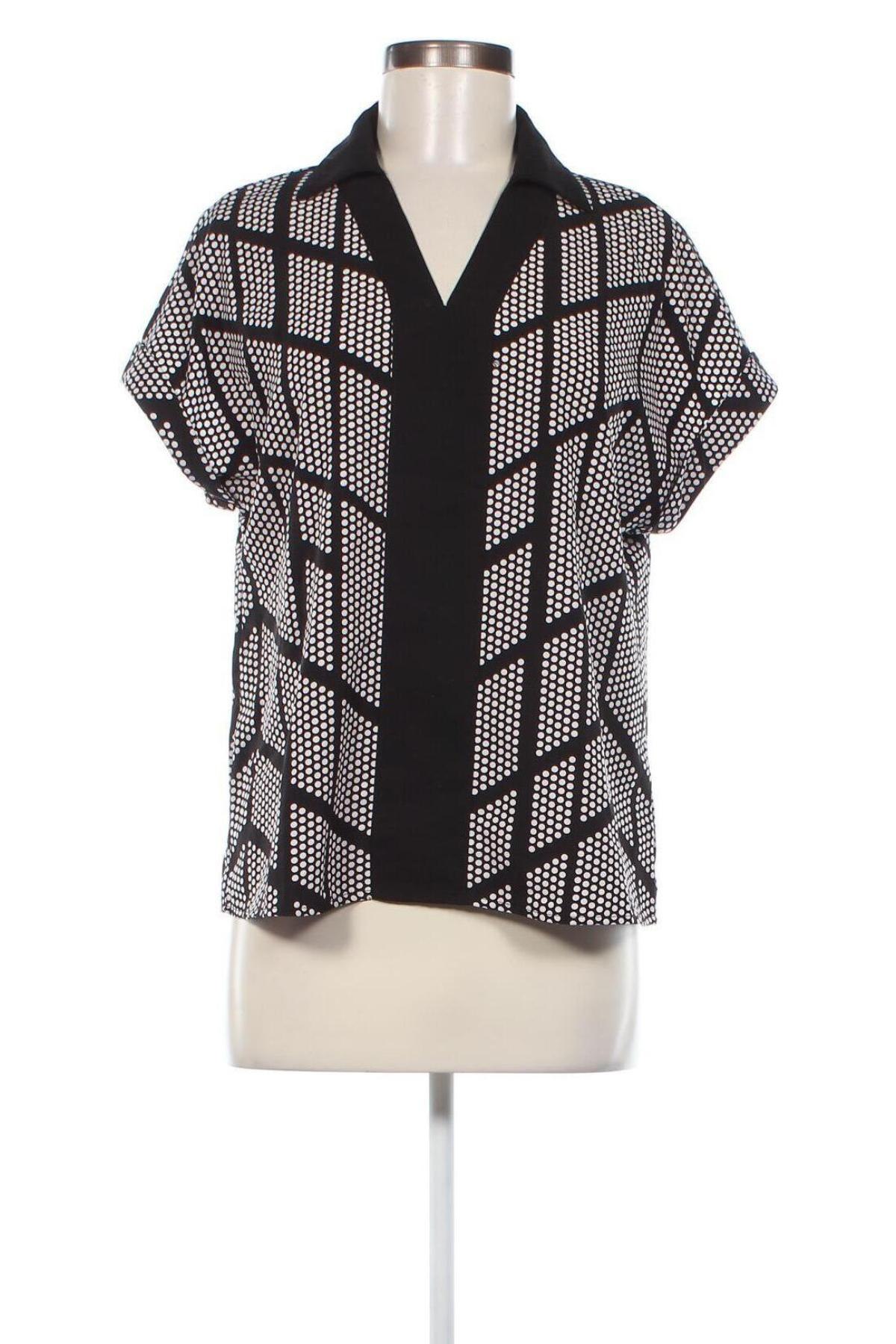 Γυναικεία μπλούζα Emery rose, Μέγεθος S, Χρώμα Μαύρο, Τιμή 2,70 €