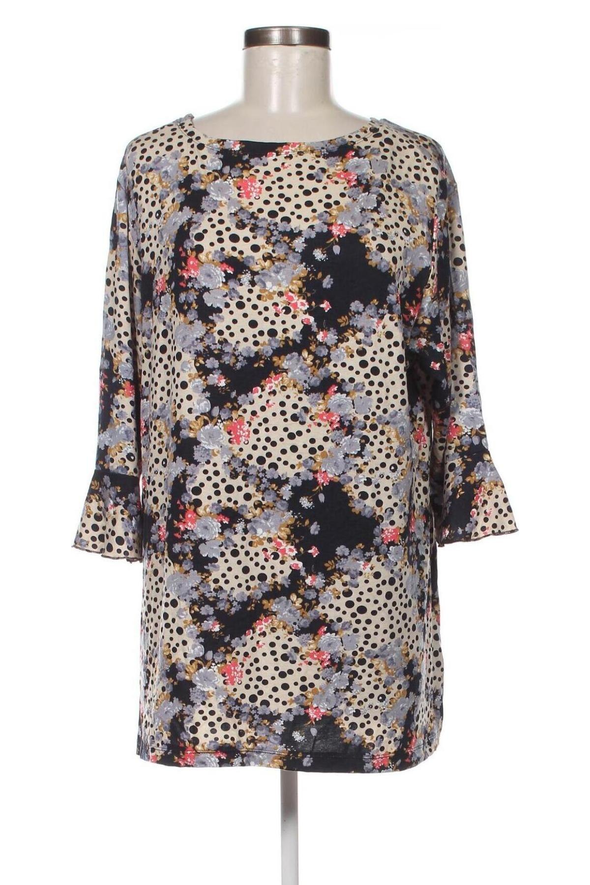 Damen Shirt Nina, Größe 3XL, Farbe Mehrfarbig, Preis 21,57 €