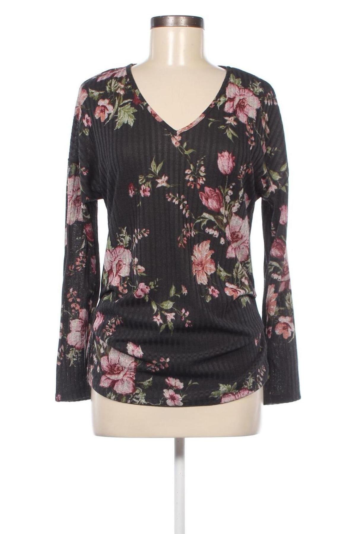 Γυναικεία μπλούζα Suzy Shier, Μέγεθος M, Χρώμα Πολύχρωμο, Τιμή 3,01 €