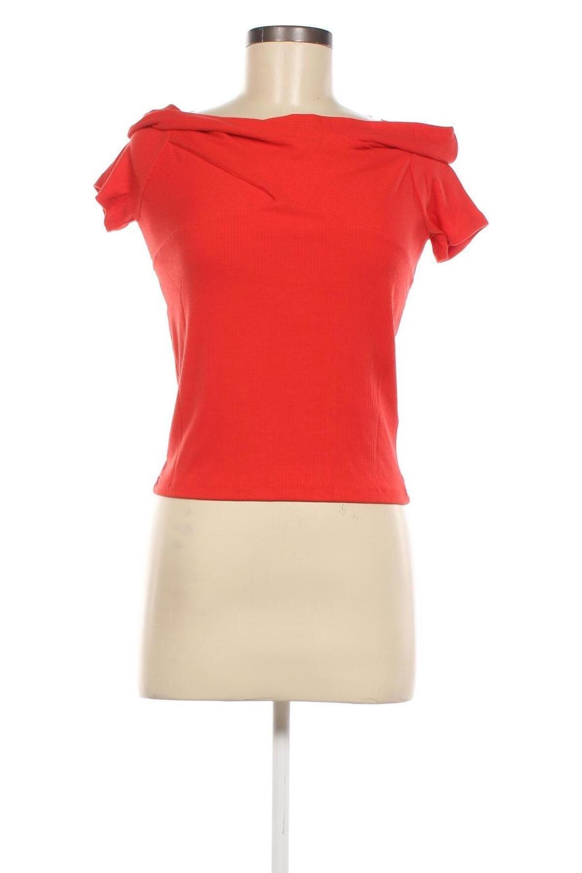 Дамска блуза Trendyol, Размер S, Цвят Червен, Цена 10,08 лв.