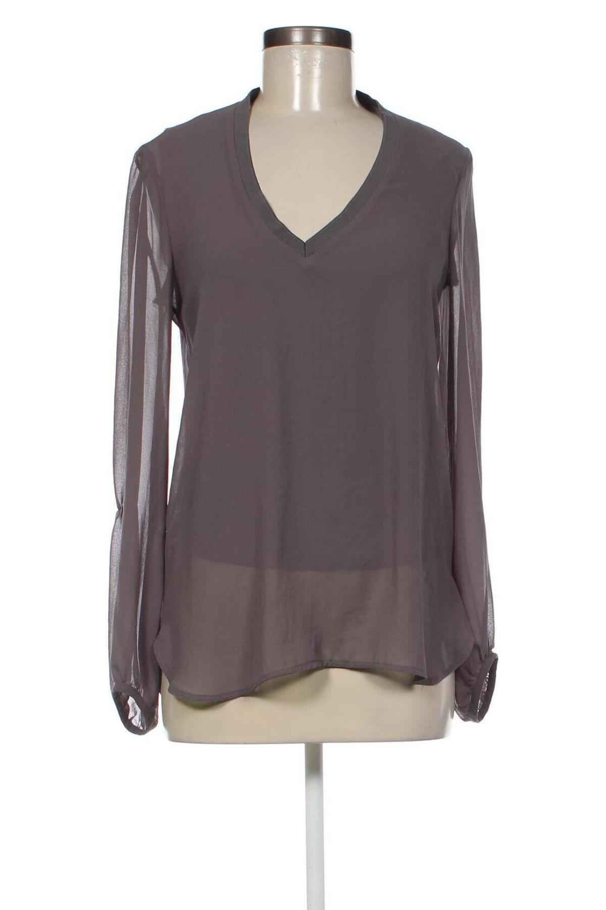 Damen Shirt Zara, Größe XS, Farbe Grau, Preis 4,32 €