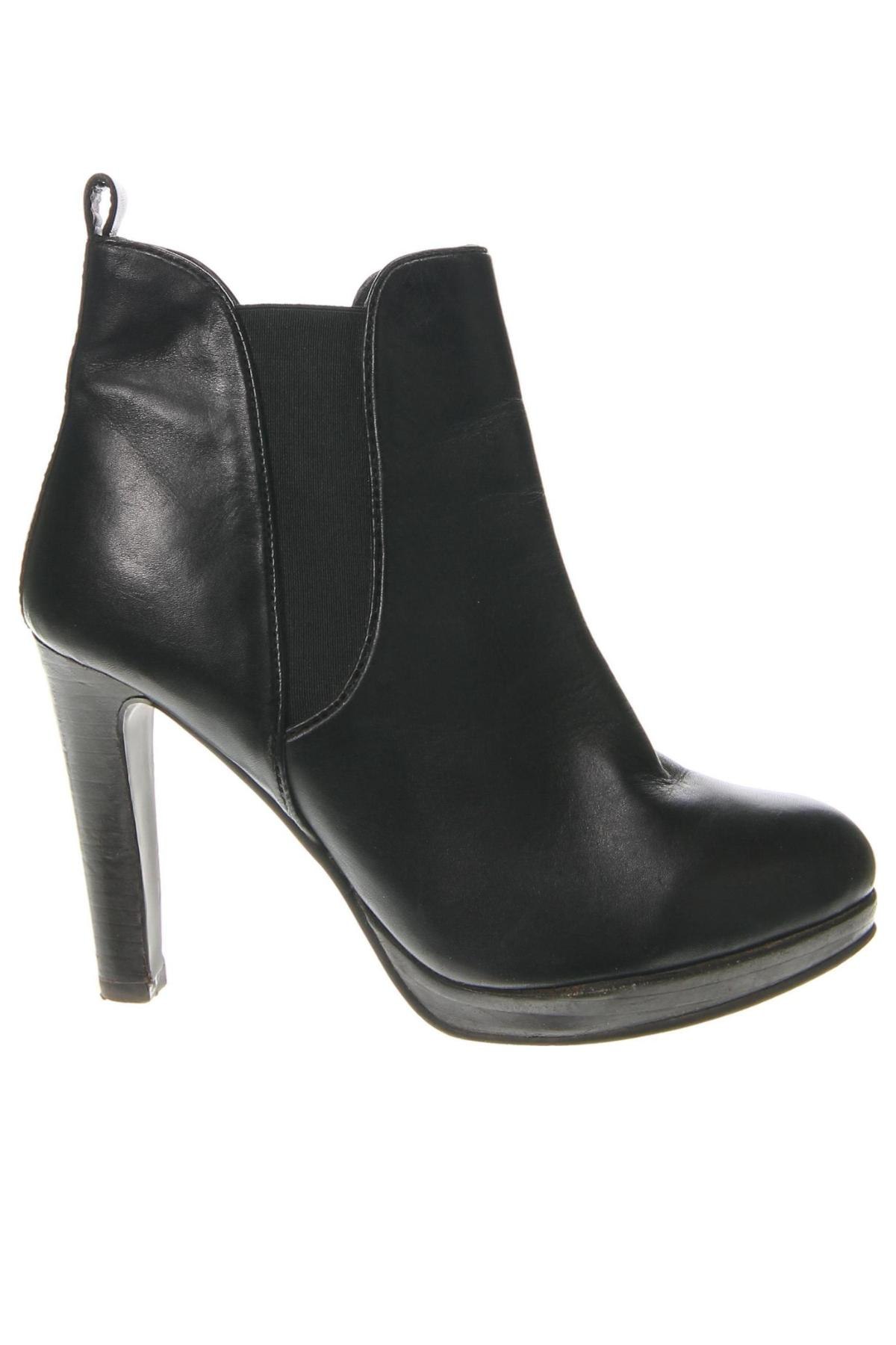 Botine de damă Laura Clement, Mărime 39, Culoare Negru, Preț 64,99 Lei