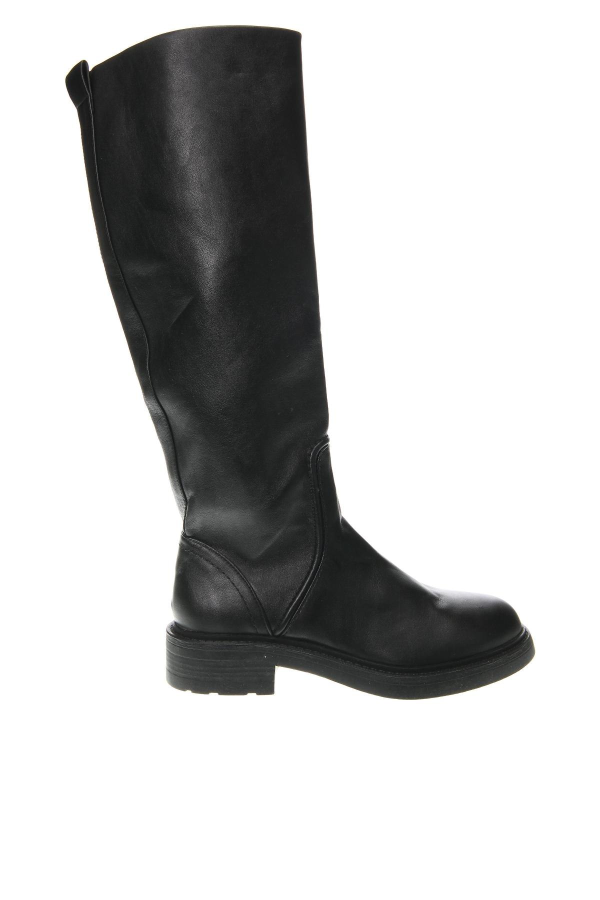 Γυναικείες μπότες Bershka, Μέγεθος 38, Χρώμα Μαύρο, Τιμή 37,87 €