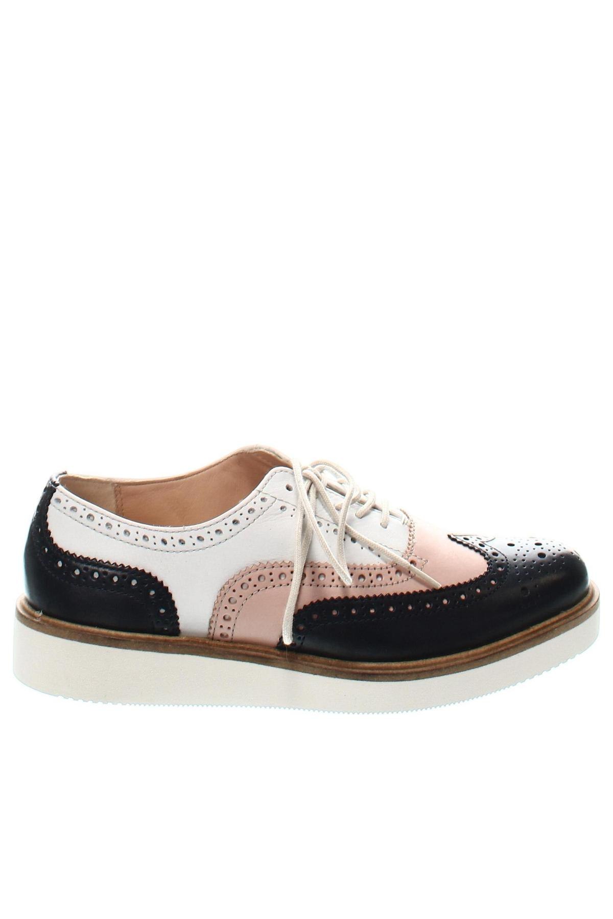 Дамски обувки Clarks, Размер 35, Цвят Многоцветен, Цена 161,50 лв.
