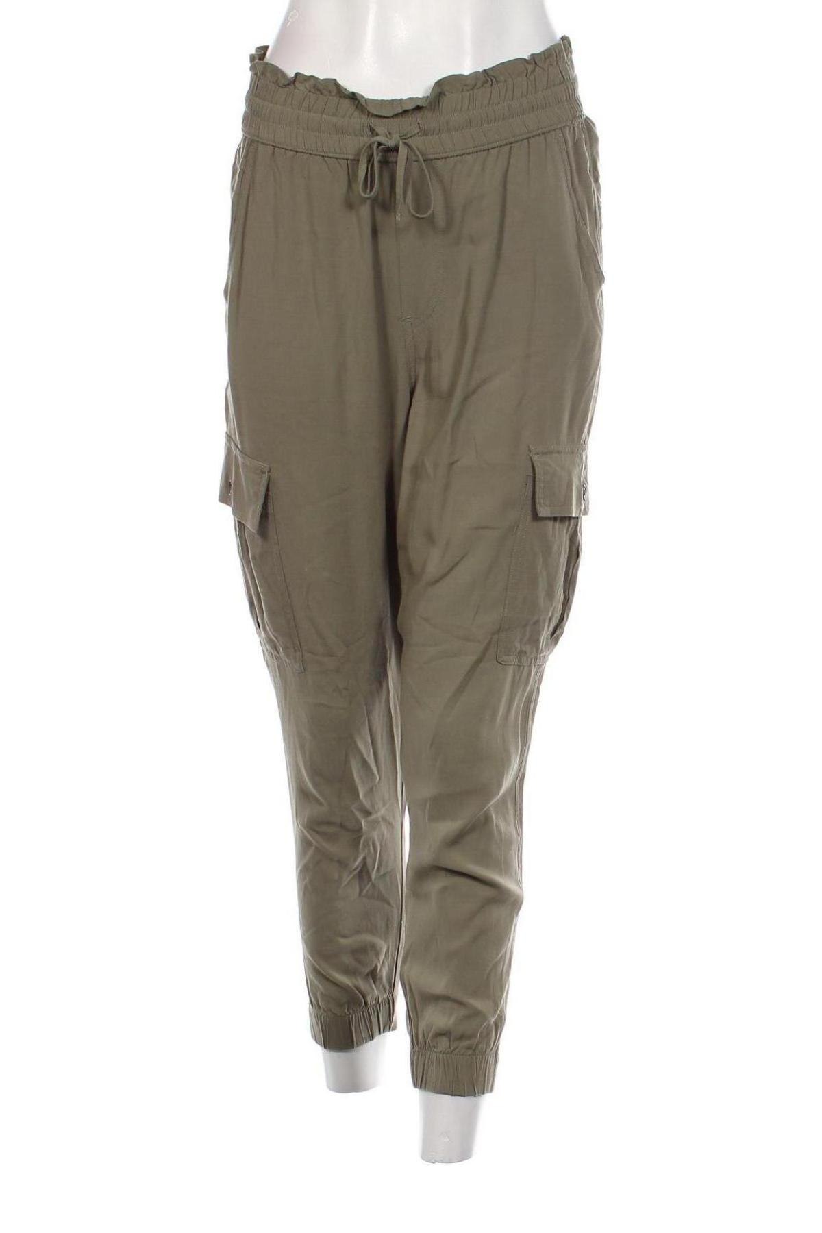 Дамски панталон Abercrombie & Fitch, Размер S, Цвят Зелен, Цена 49,16 лв.