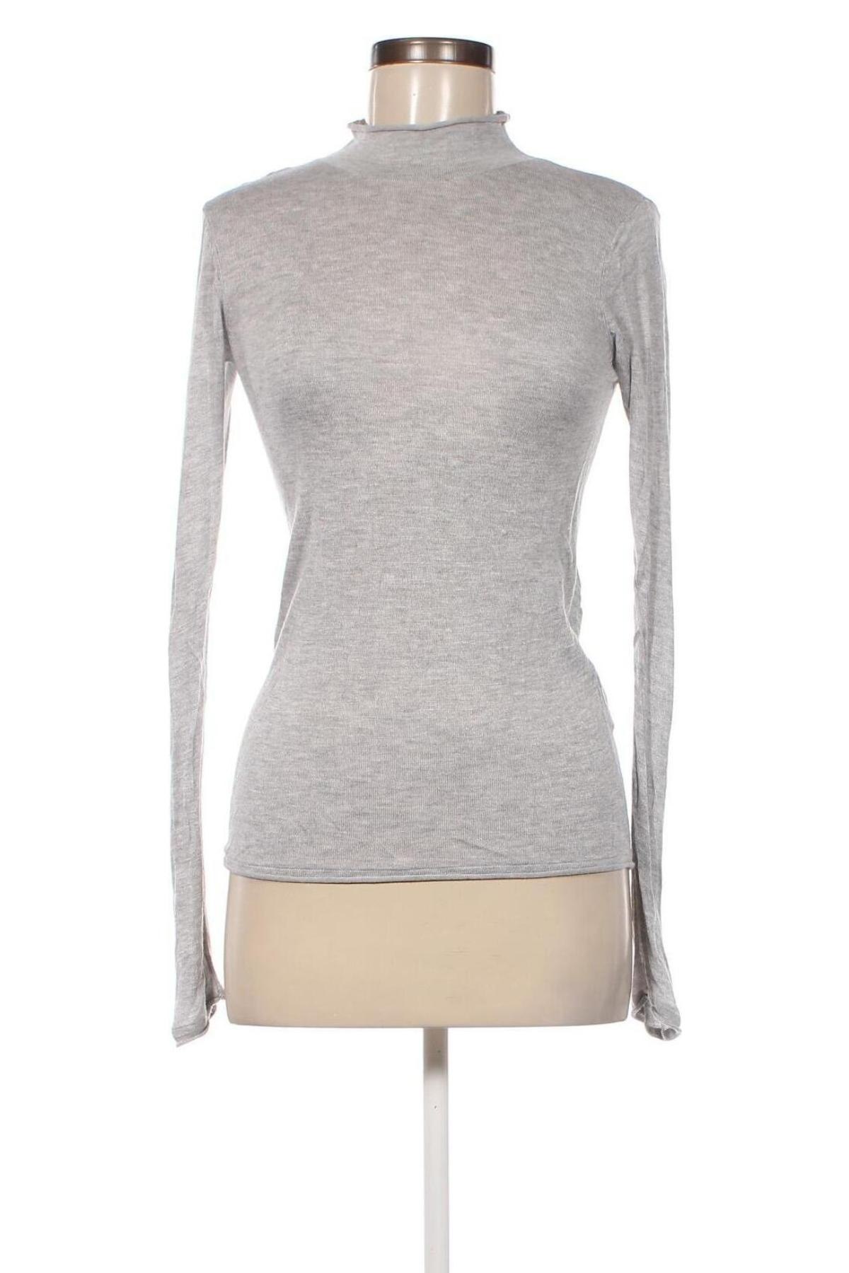 Damenpullover Stradivarius, Größe M, Farbe Grau, Preis 14,83 €