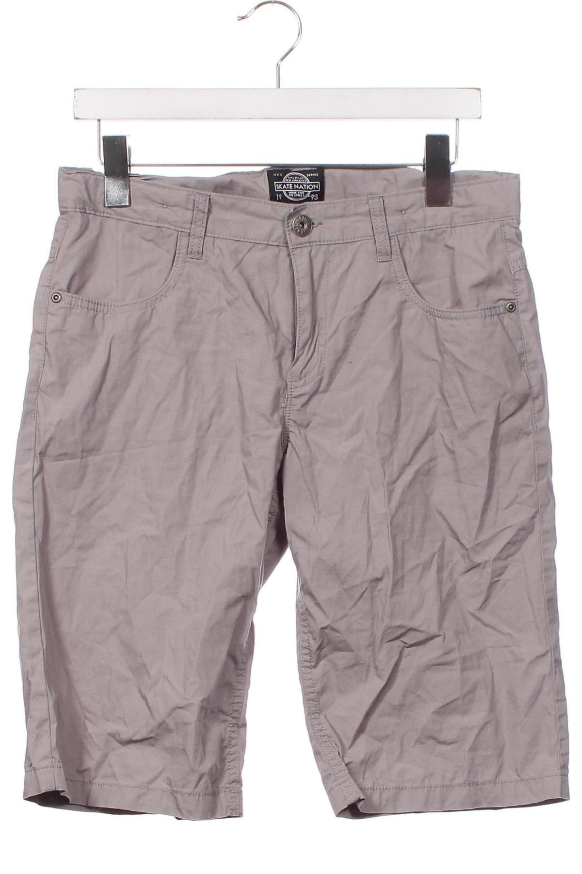Pantaloni scurți pentru copii, Mărime 14-15y/ 168-170 cm, Culoare Gri, Preț 26,48 Lei