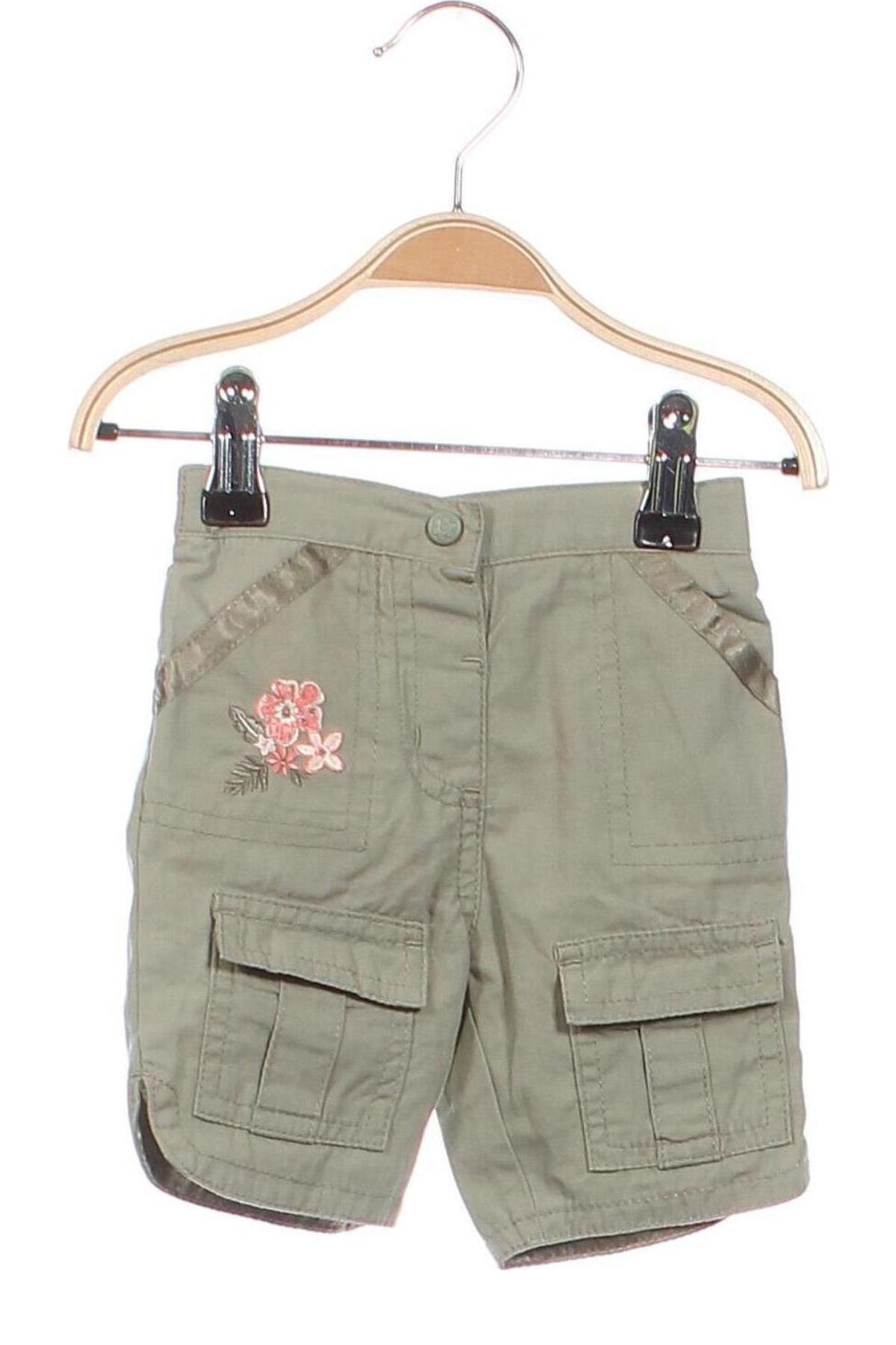 Детски къс панталон Adams Kids, Размер 3-6m/ 62-68 см, Цвят Зелен, Цена 4,16 лв.