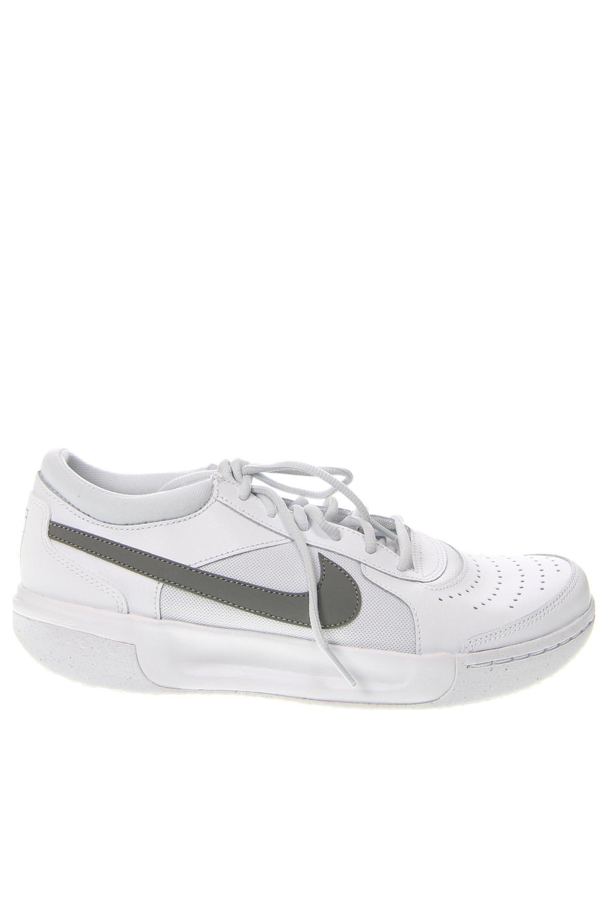 Férfi cipők
 Nike, Méret 42, Szín Fehér, Ár 34 144 Ft