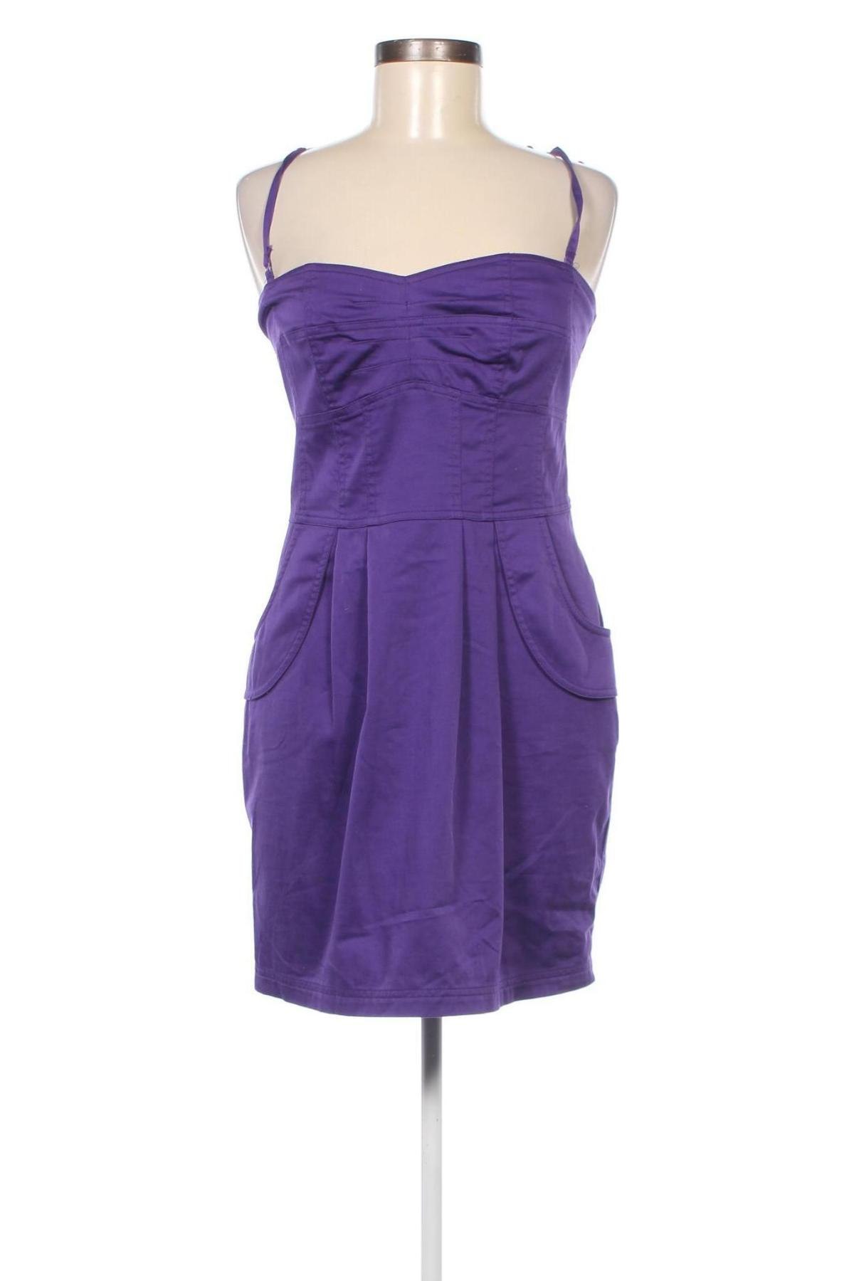 Kleid Castro, Größe M, Farbe Lila, Preis 8,07 €